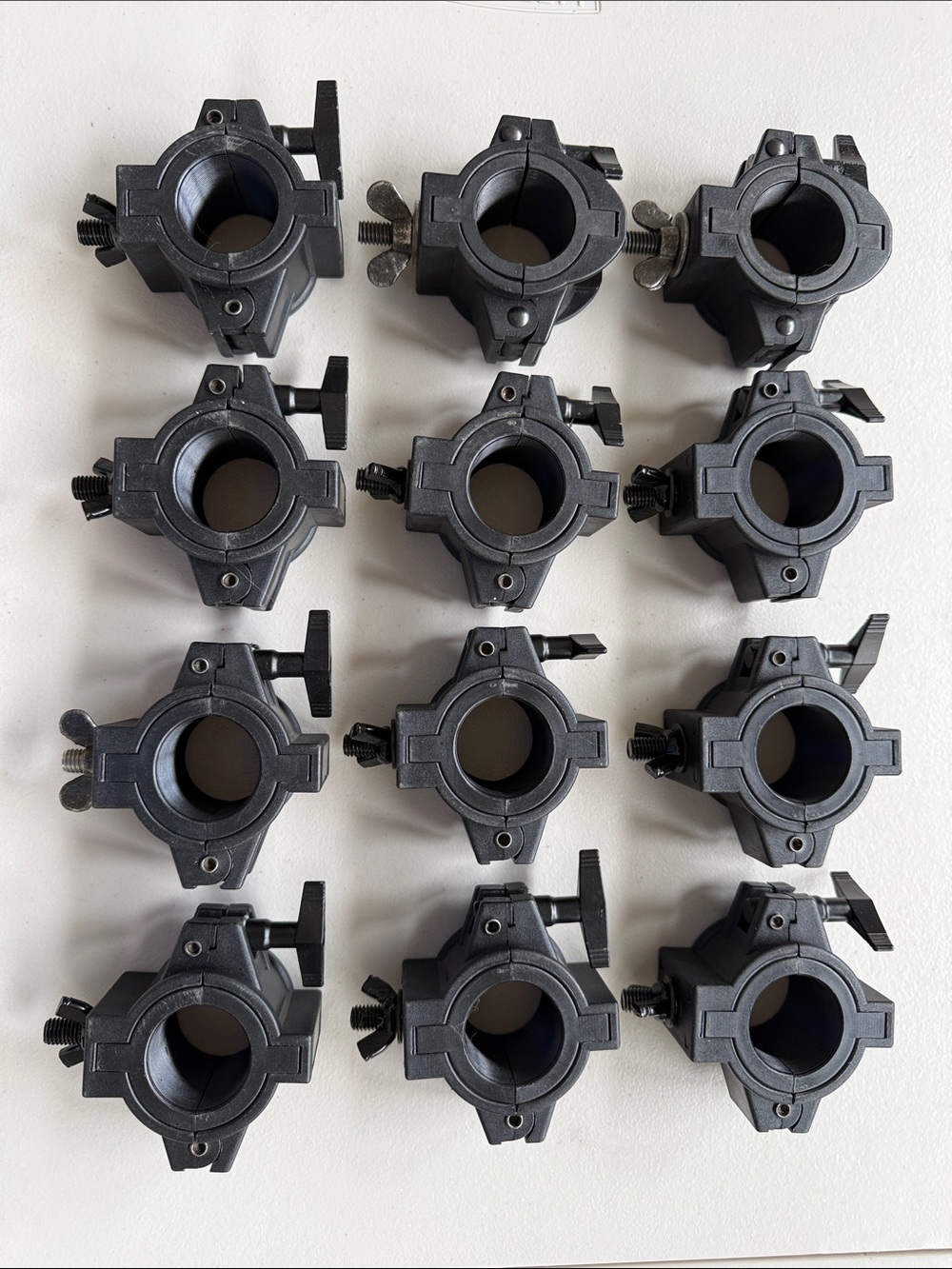 Set of 12 Black Heavy-Duty 1.5 Inch O-Ring Clamps. Mounting Lighting to a Pole